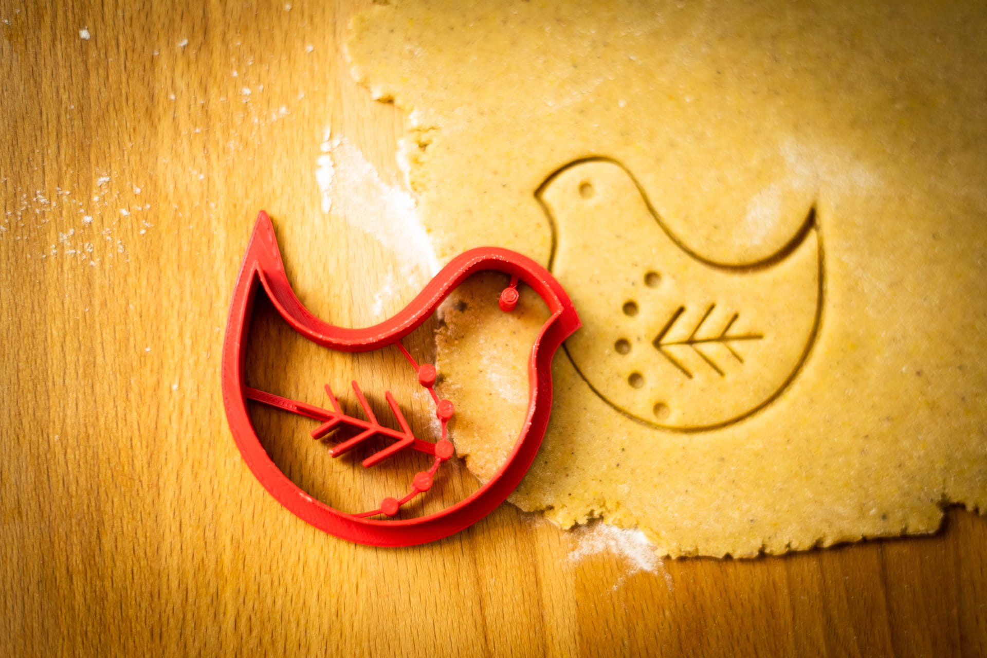 Vykrajovačka - Folk vtáča 2