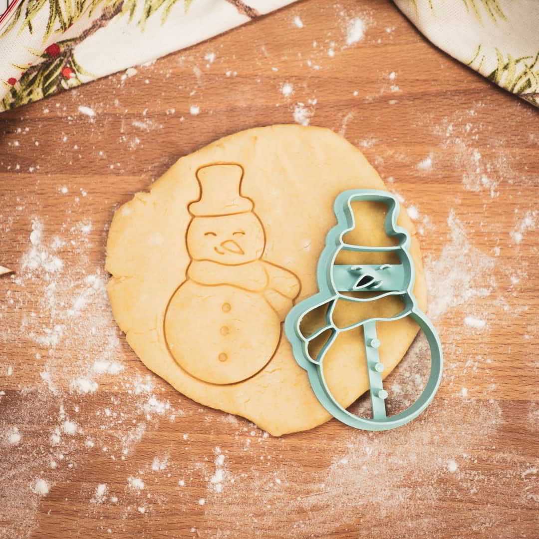 Vykrajovačka - Snehuliak 9