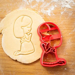 Vykrajovačka - Modliace sa dievčatko 2