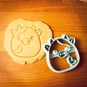 Vykrajovačka - Squishmallows kravička