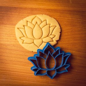 Vykrajovačka - Lotosový kvet