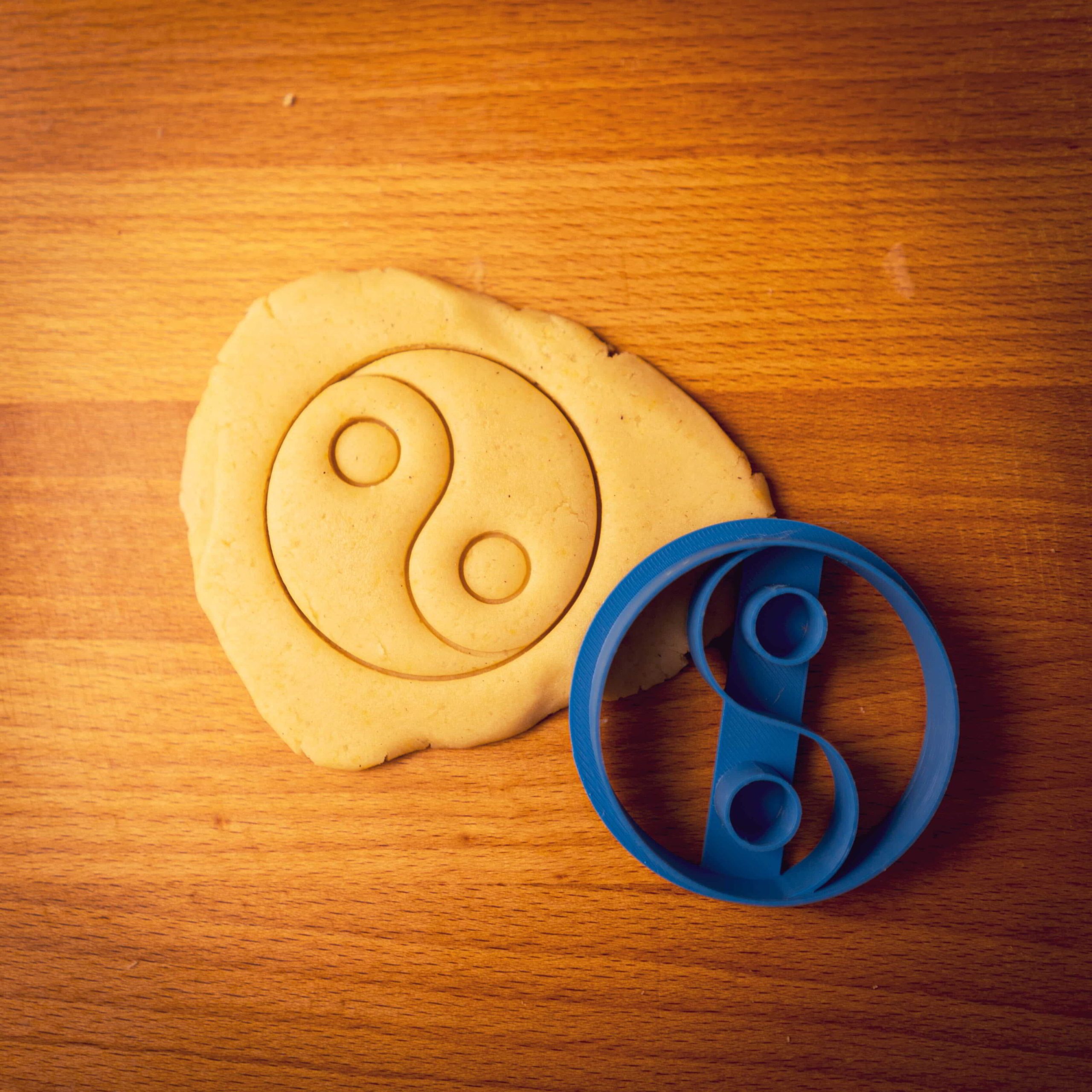 Vykrajovačka - Yin yang