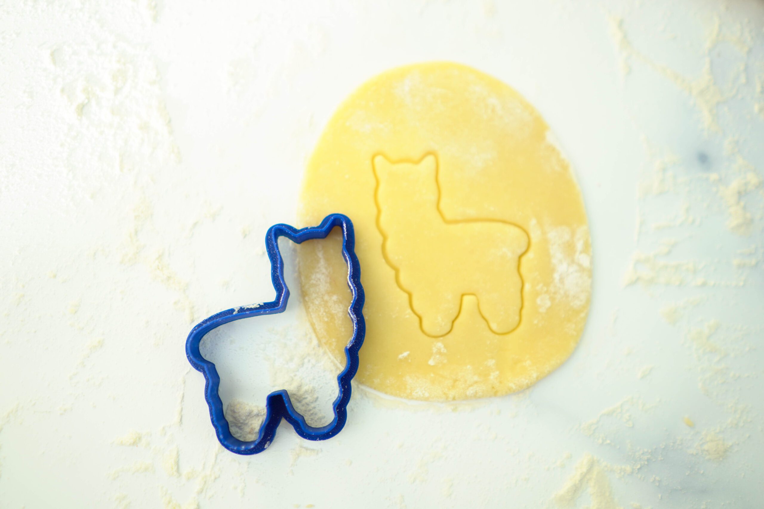 Vykrajovačka - Lama 1