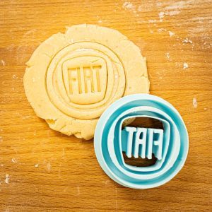 Vykrajovačka Logo Fiat