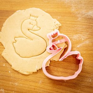 Vykrajovačka - Labuť 2