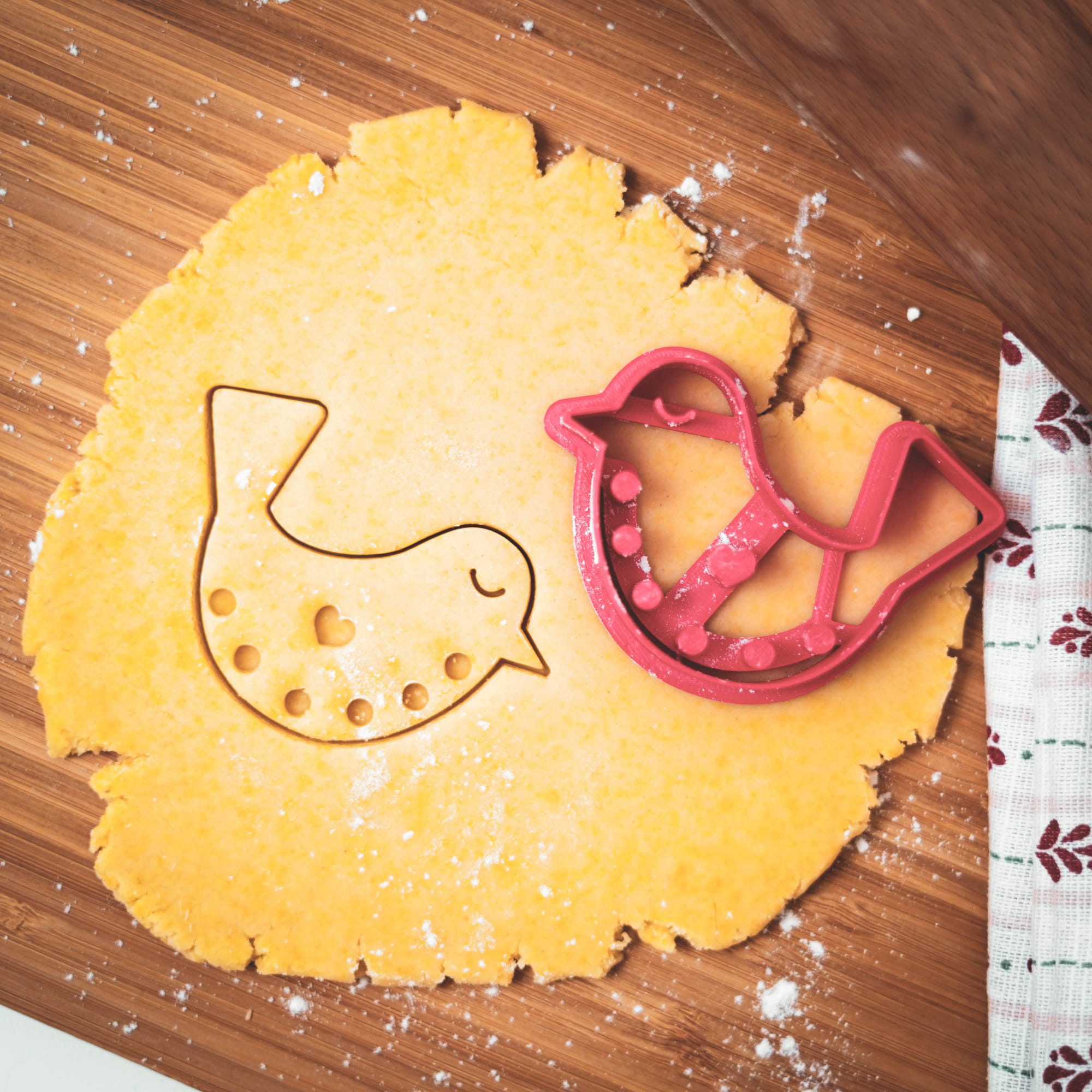 Vykrajovačka - Folk Vtáčik