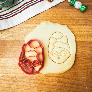 Vykrajovačka - Pani Santová